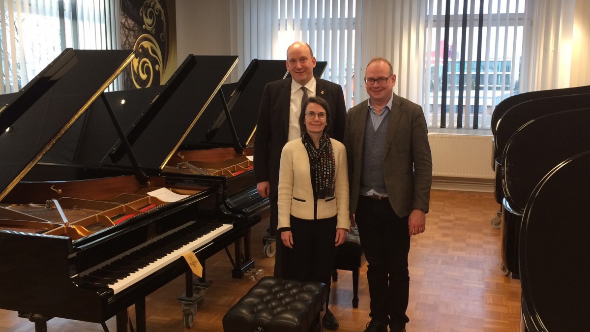 Besök hos Steinway & Sons i Hamburg: Piano, Utbildning, Konsert, Steinway, Skellefteå, Andreas Söderberg, Lut de Winter, Staffan Sandström